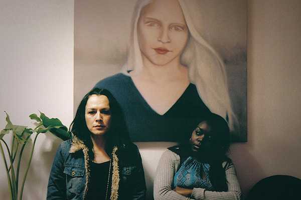 EWnaomi600_143117-L0x0