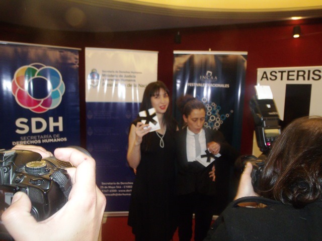 Asterisco_apertura_EW_2